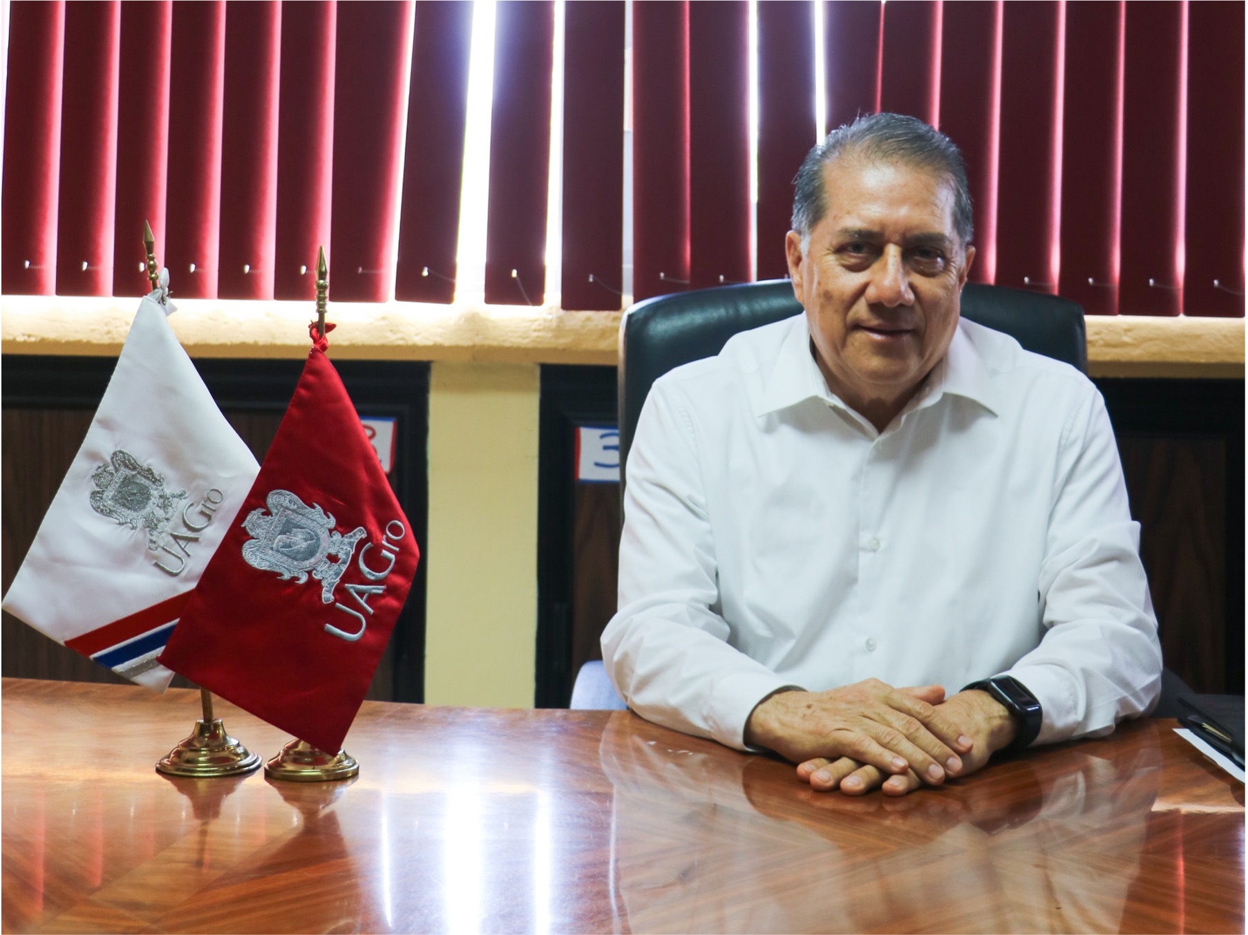 Dr. Roberto Rodríguez Saldaña